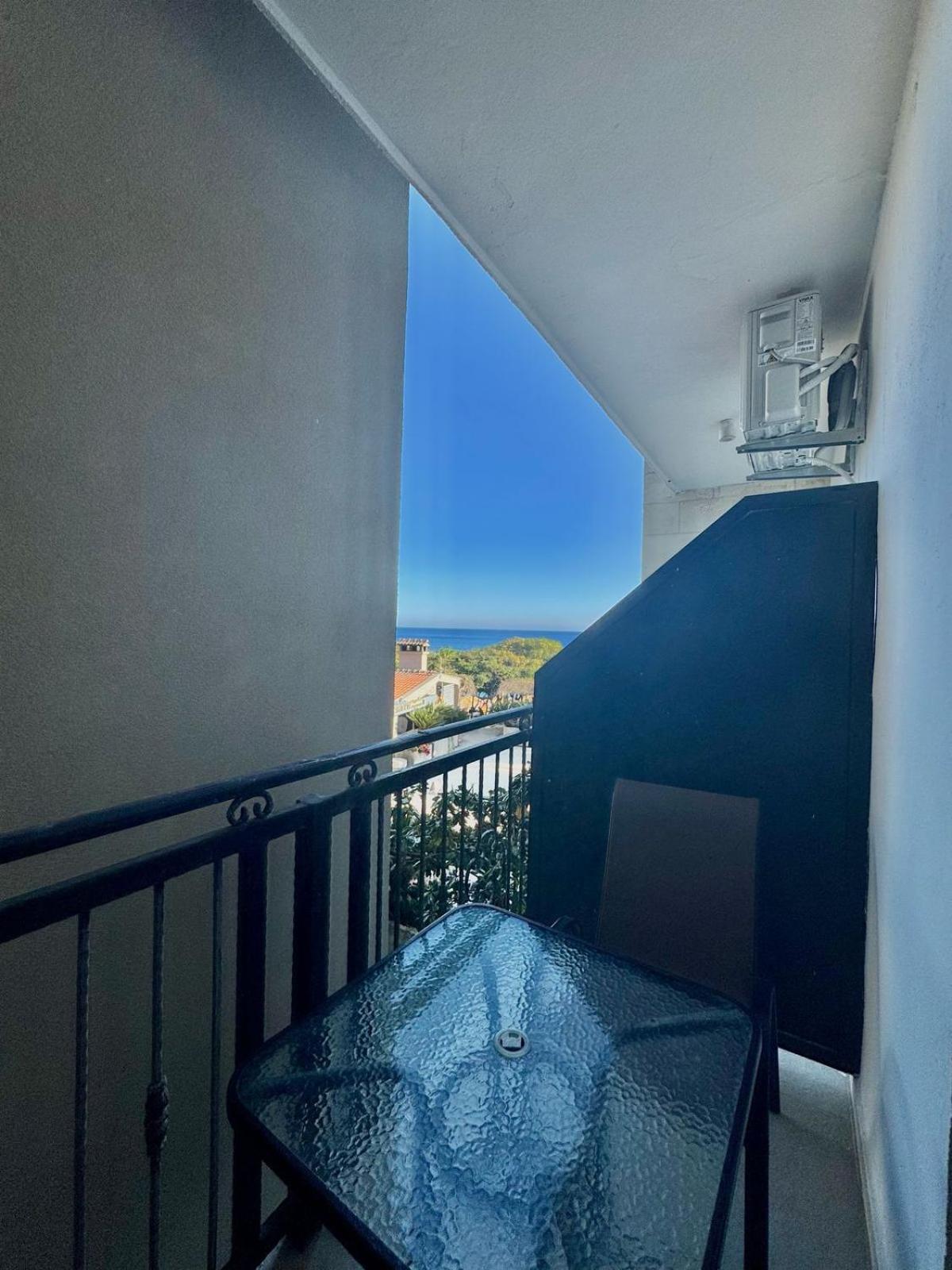 Beachfront Hotel Palma - Jaz Budva Eksteriør billede