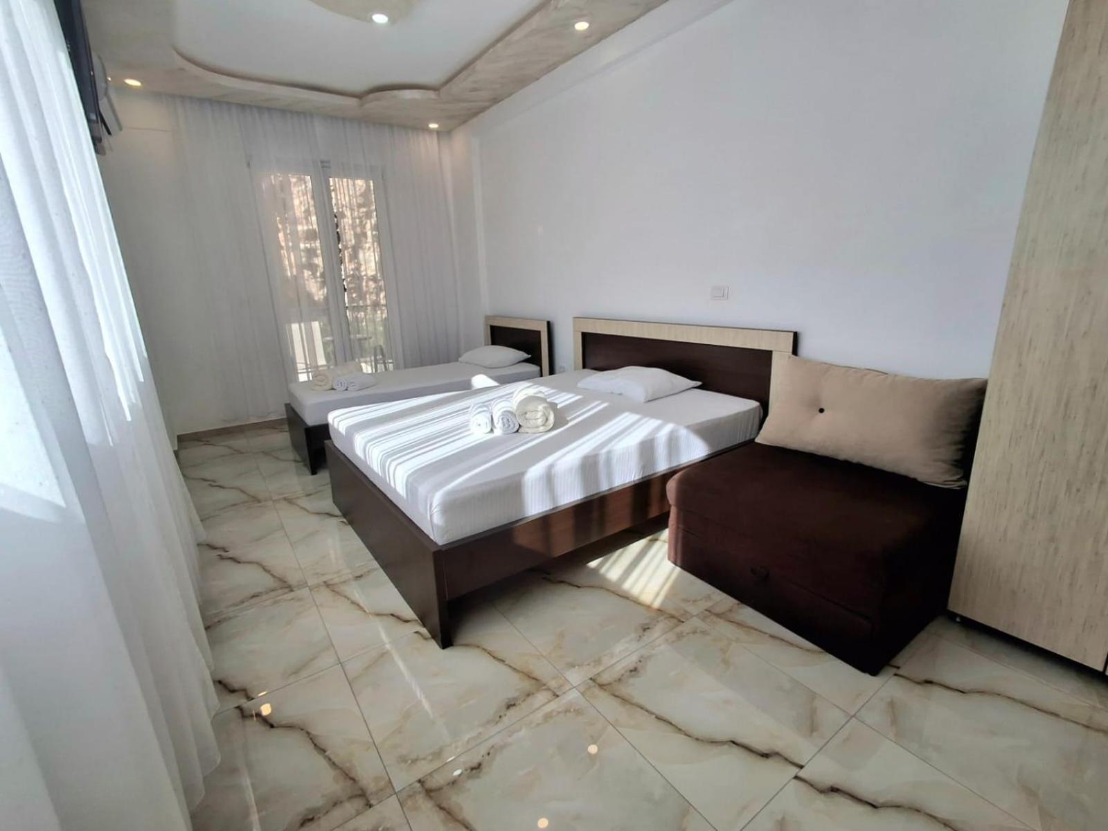 Beachfront Hotel Palma - Jaz Budva Eksteriør billede