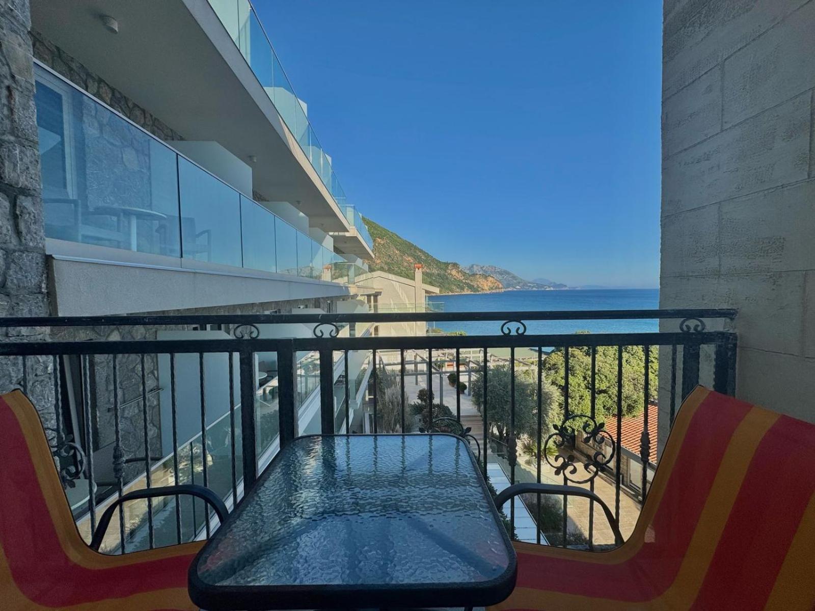 Beachfront Hotel Palma - Jaz Budva Eksteriør billede