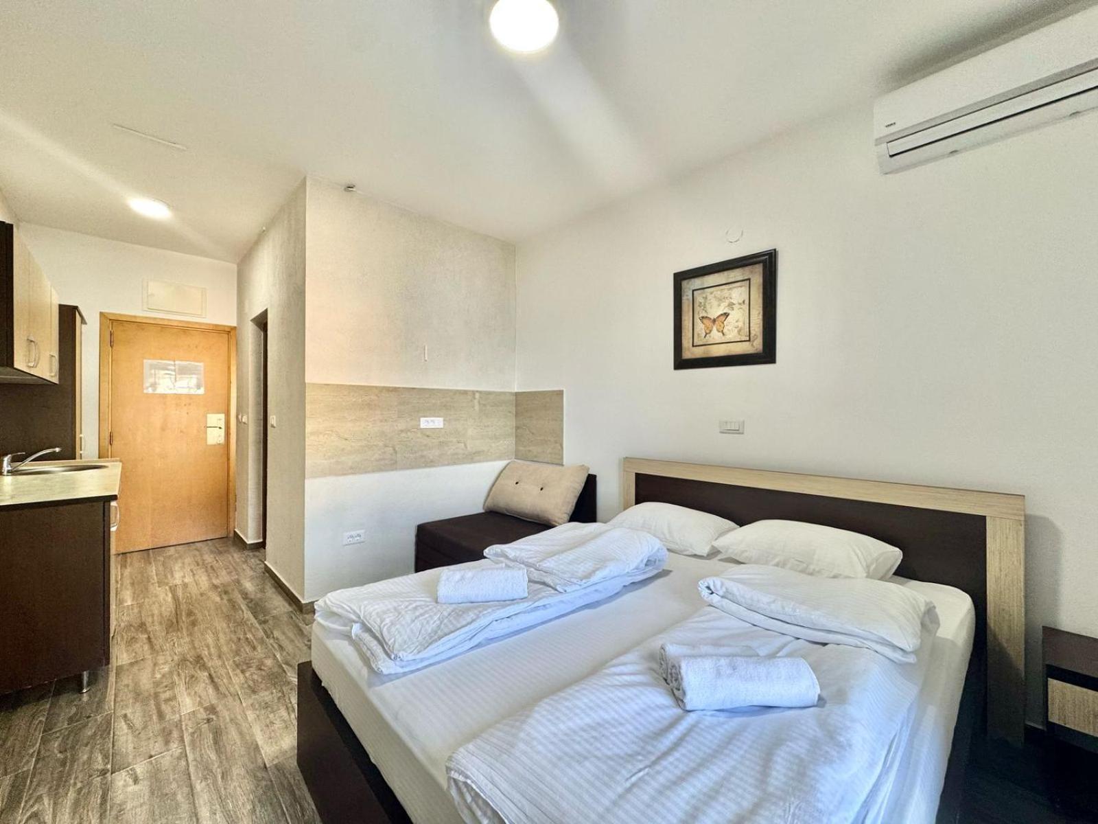 Beachfront Hotel Palma - Jaz Budva Eksteriør billede